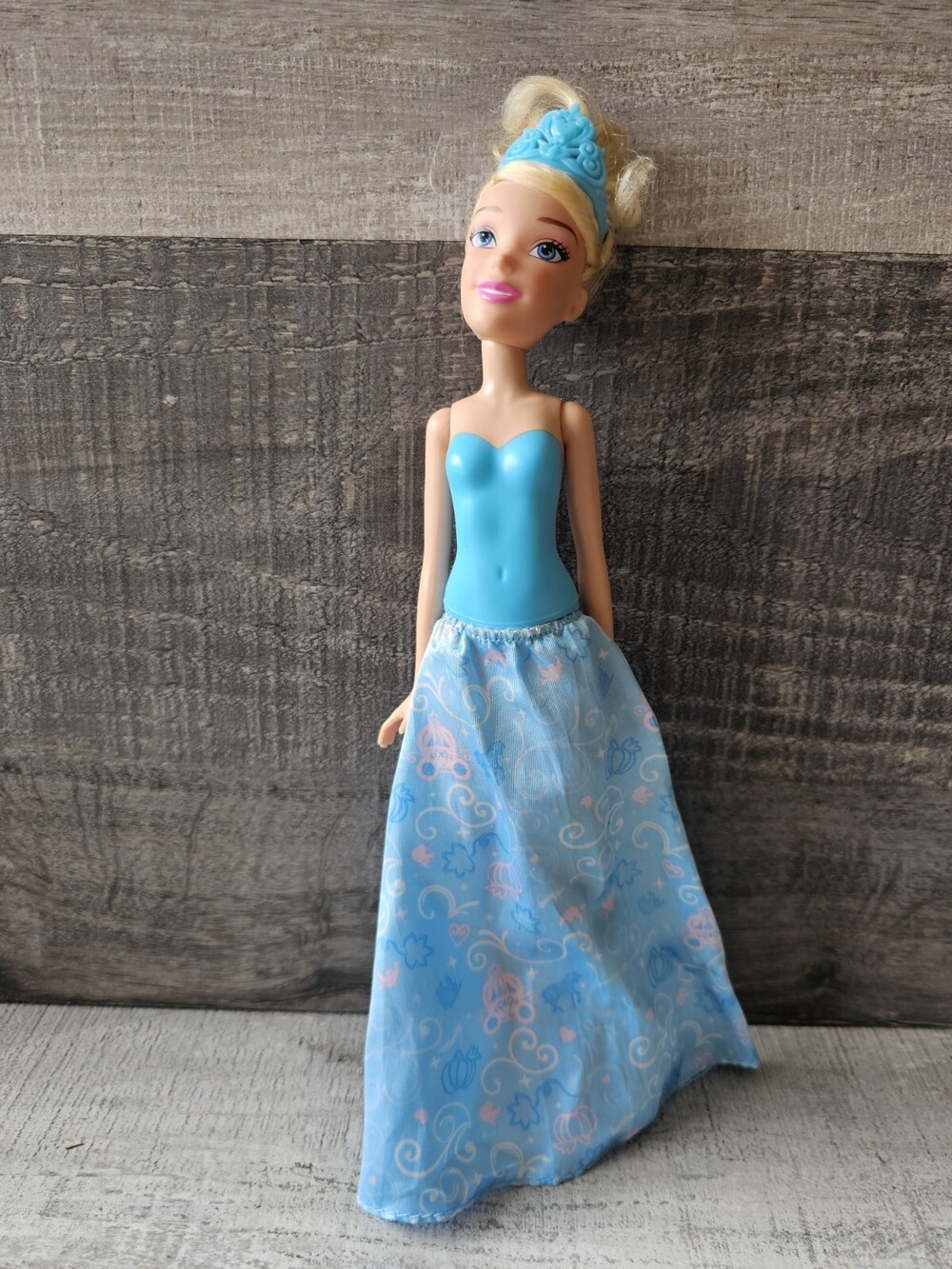 Disney Princess CINDERELLA 11" Fashion Doll Hasbro 2017